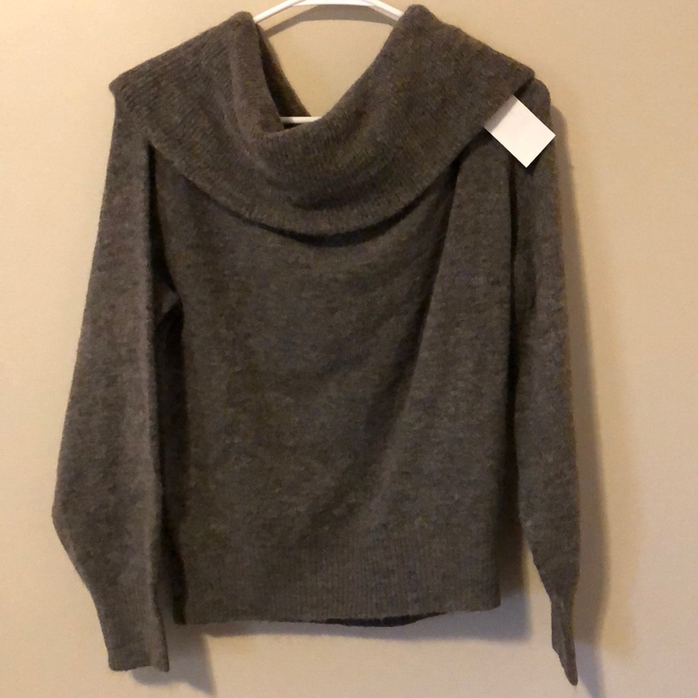 H&M Sweater